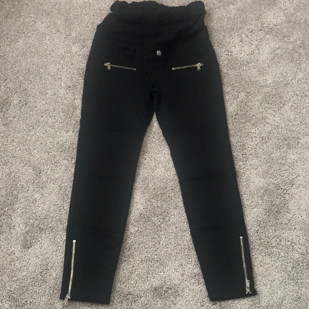 NWT- H&M Mama Maternity - 8